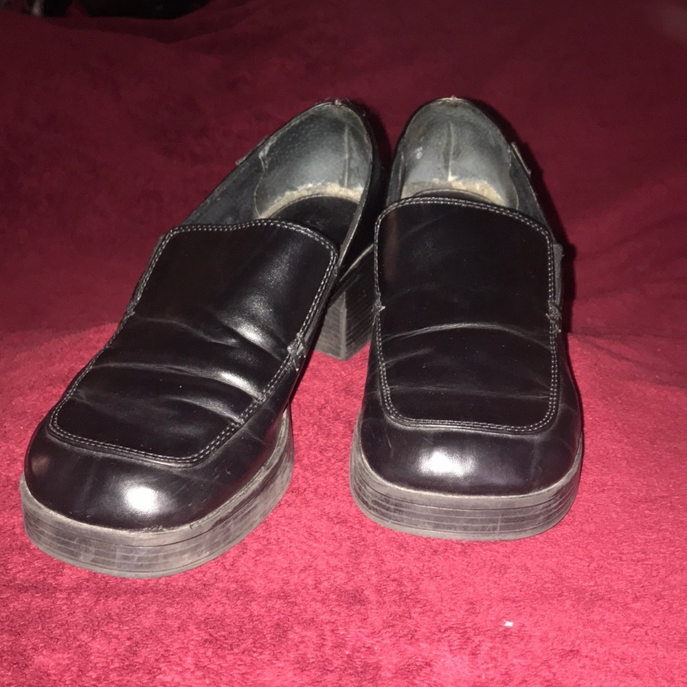 Mudd chunky heel shoes